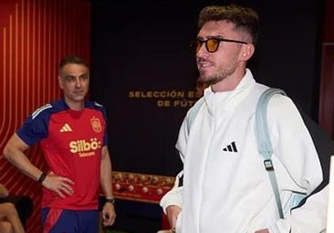 Laporte se une a la moda de las gafas amarillas de Marcos Llorente
