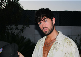 De 'Tu cara me suena' al Benidorm Fest 2026: el hijo del cantante vasco que compuso el 'Tractor Amarillo' busca estar en Eurovisión