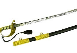 Espada de gala (1837) entregada al capitán Robert Gore tras su éxito contra los piratas en el estrecho de Malaca.