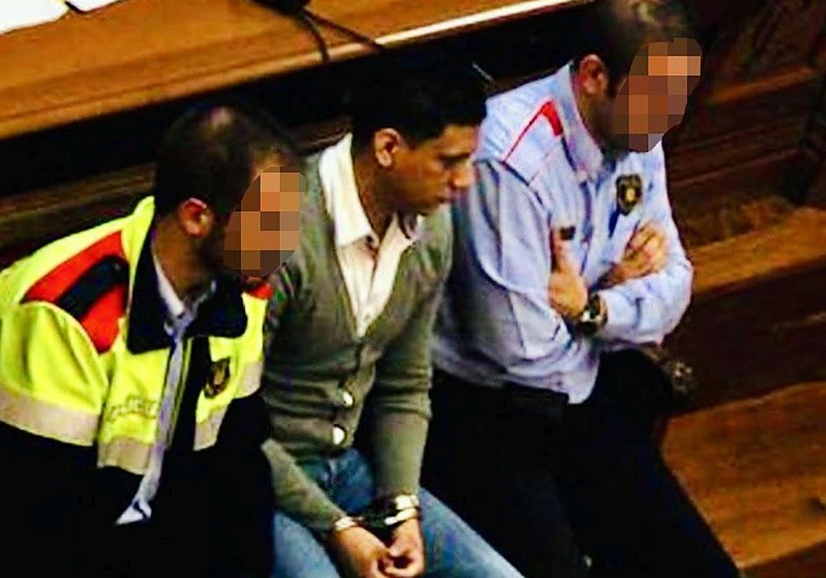 William Samuel, líder nacional de los Blood, durante su juicio por asesinato.