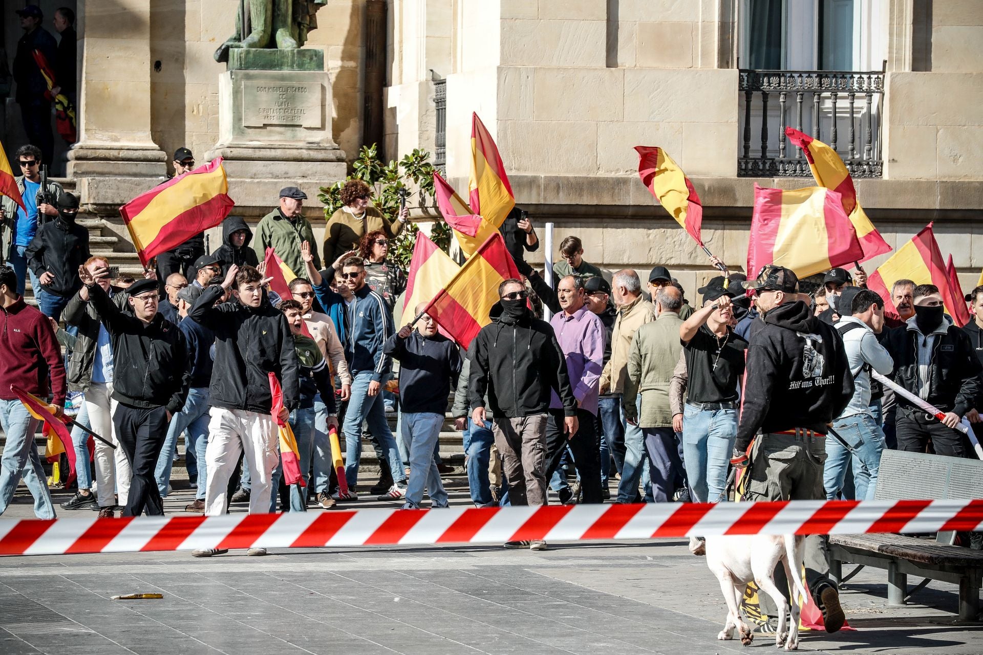 Batalla campal en Vitoria por la presencia de La Falange