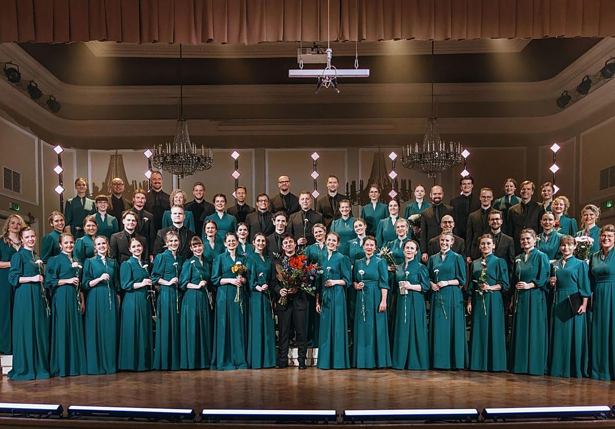 El coro Söla de la Academia Letona de Cultura, con 40 miembros, actuará el día 24 en la iglesia de San Jorge.