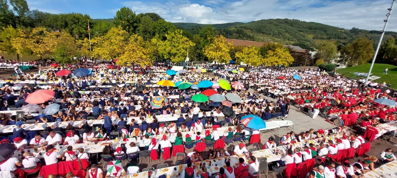 Basauri se entrega a San Fausto