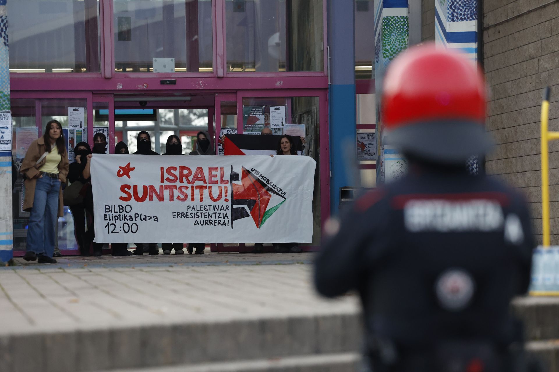 Incidentes en el campus de la UPV/EHU de Leioa durante la huelga en apoyo a Palestina