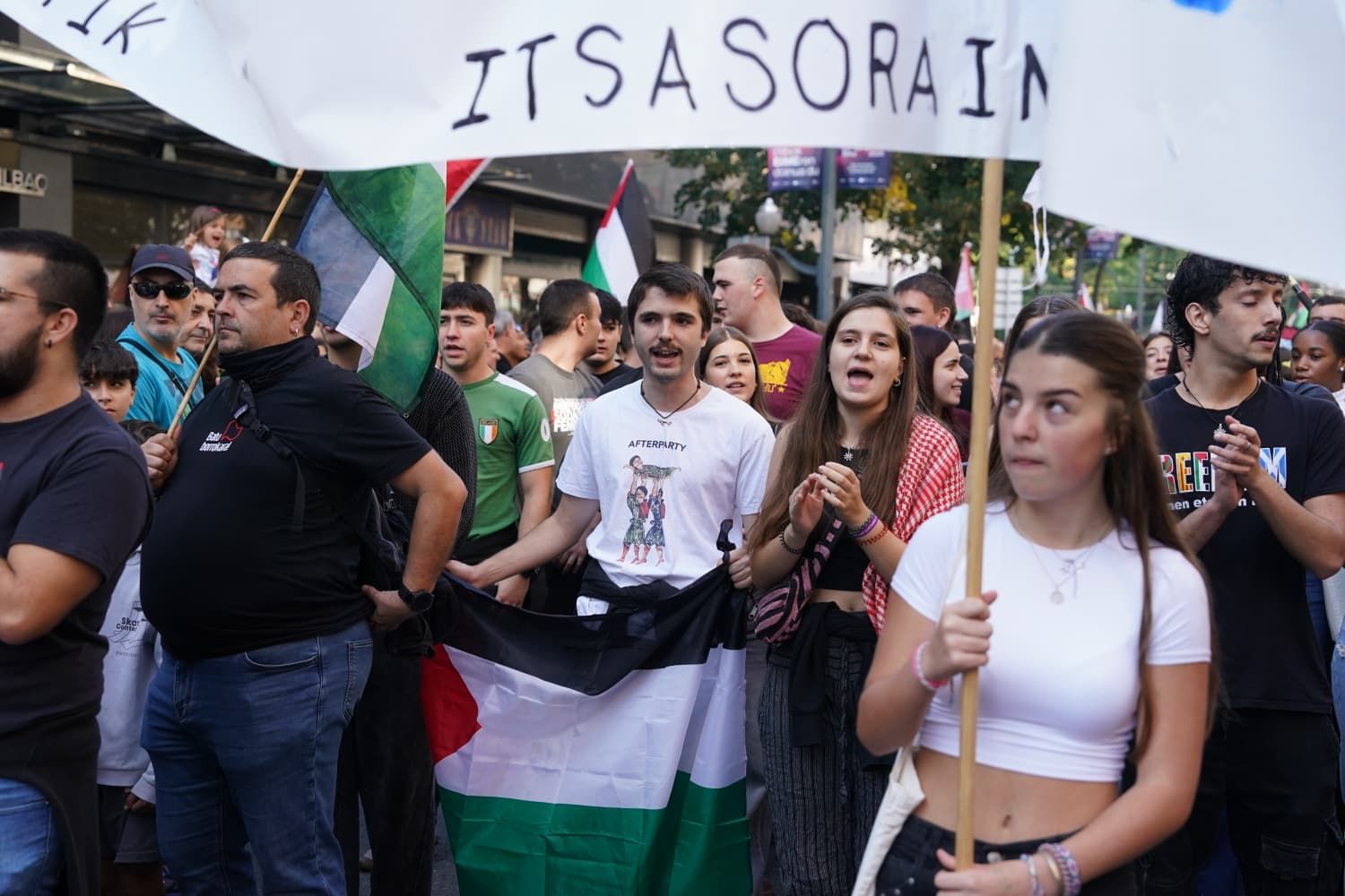 La jornada de huelga en apoyo a Palestina en Bizkaia, en imágenes