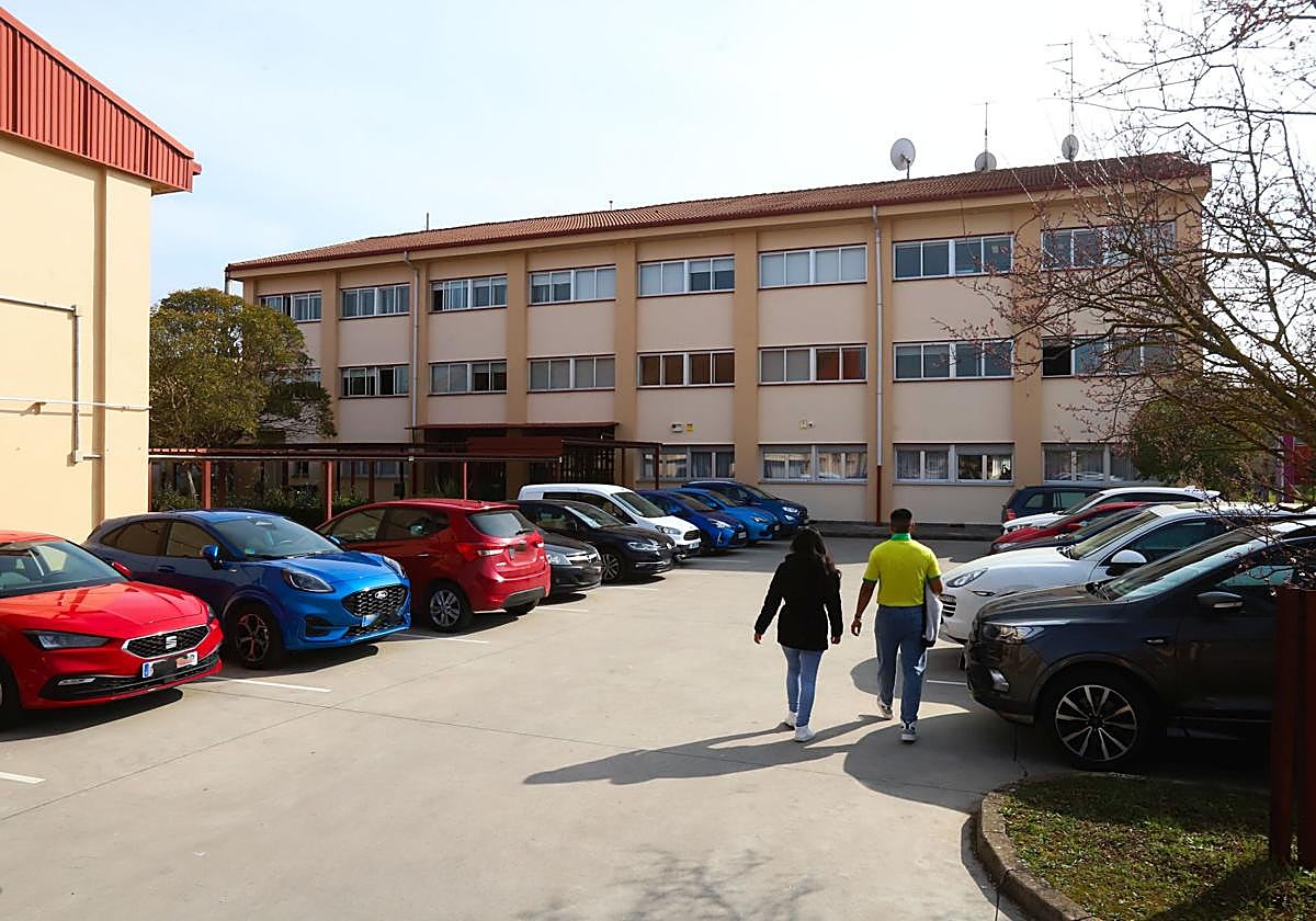 La ampliación del CIFP Río Ebro está pendiente de que se defina el nuevo proyecto y se licite.