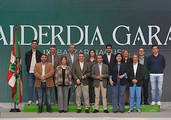 Aitor Esteban, con el EBB elegido en la Asamblea General del Atano III.