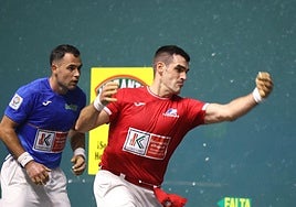 Ezkurdia movió bien la pelota con la zurda y encontró huecos ante Jaka.