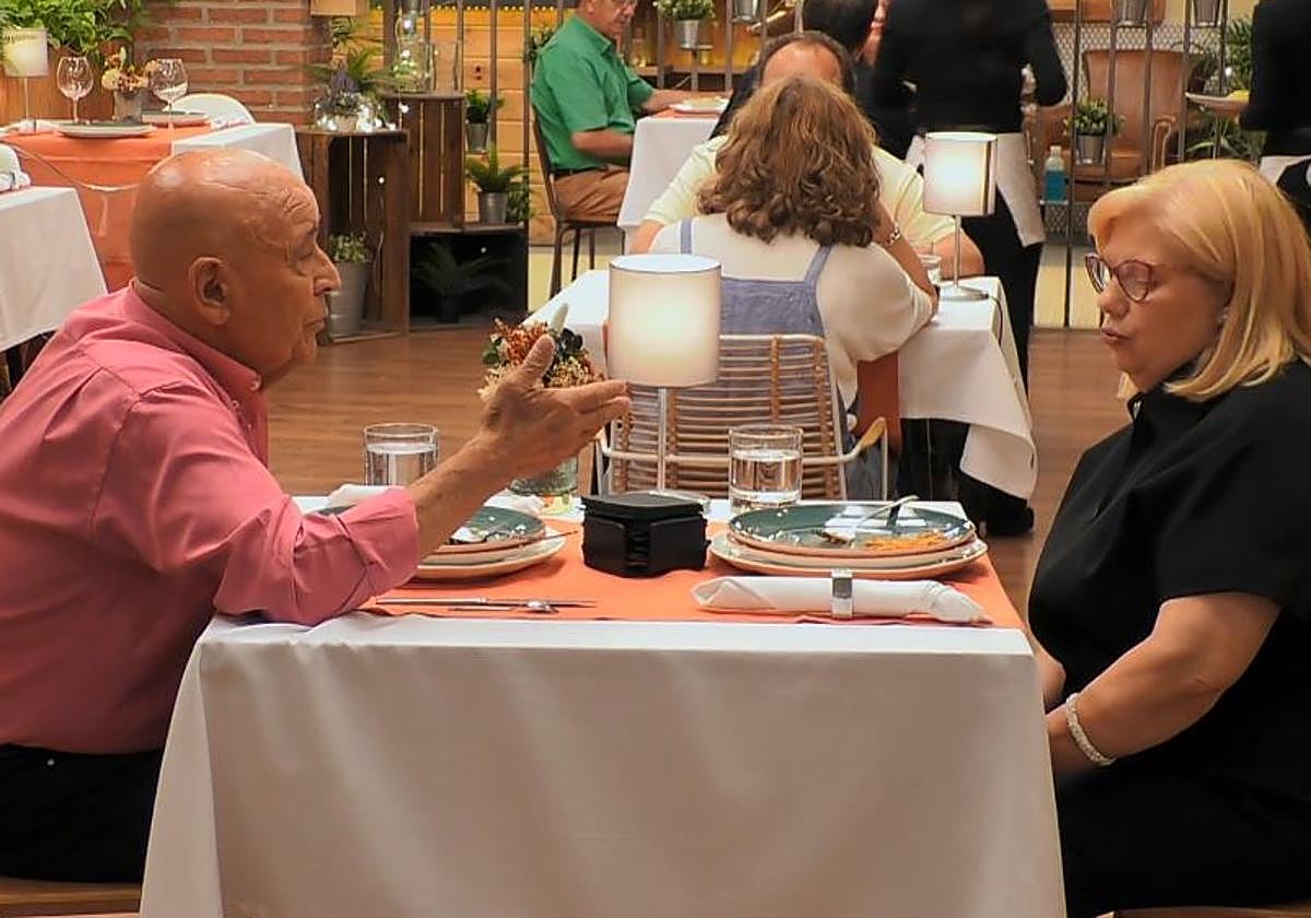 El equipo de 'First Dates' destapa la mentira de un soltero: «Quería tener una oportunidad»