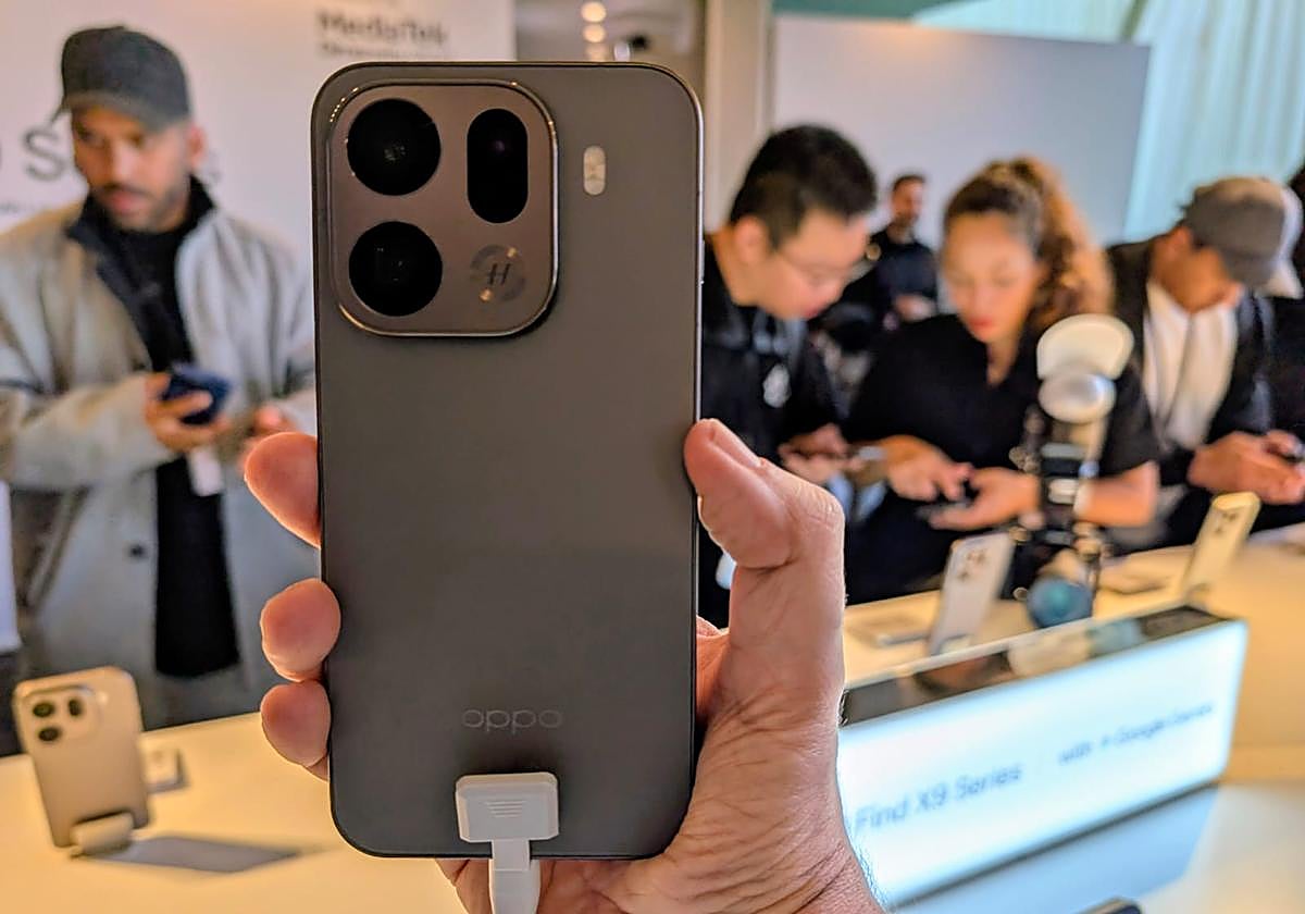 Imagen del OPPO Find X9 presentado en Barcelona.