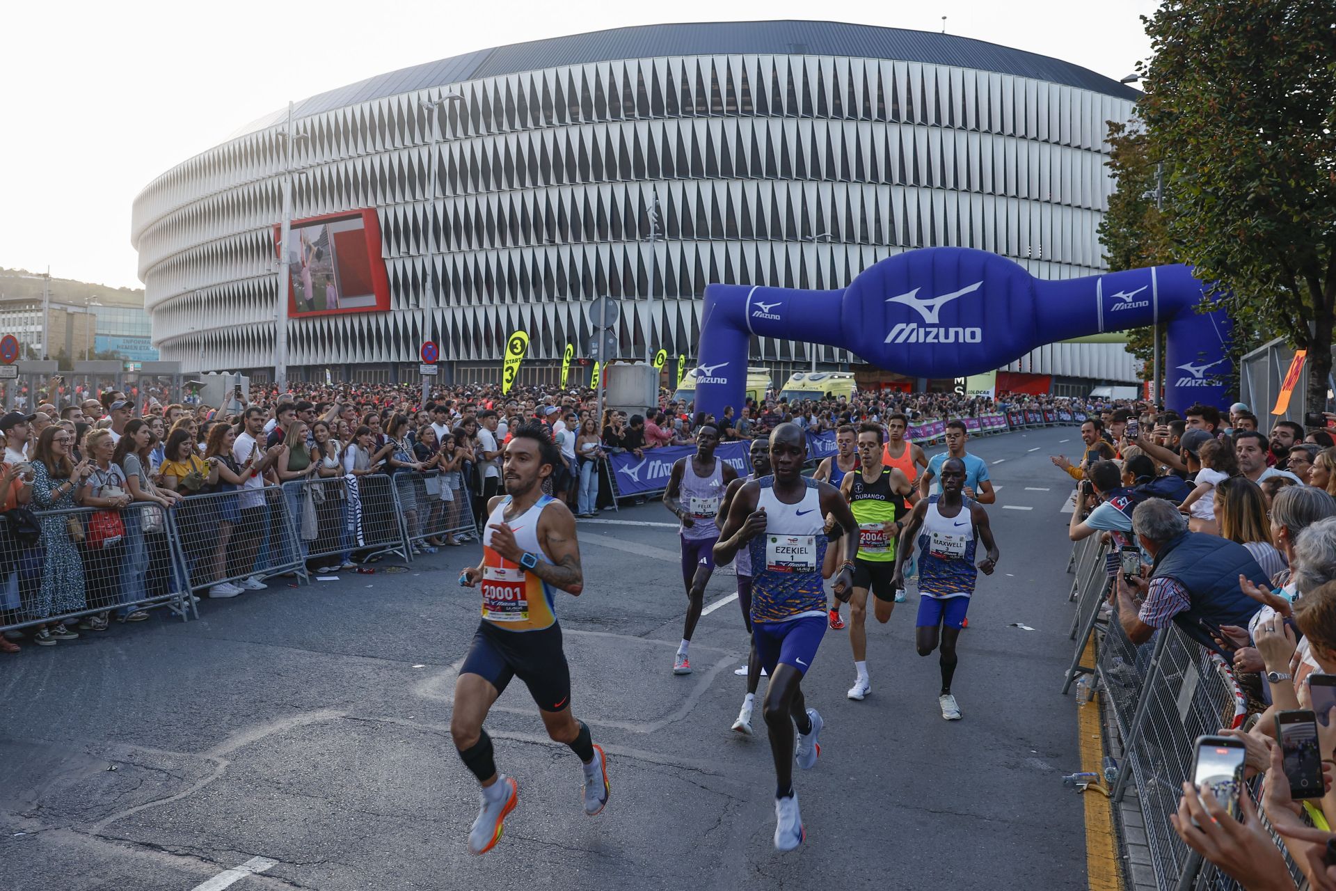 Bilbao se vuelca con el Night Running Fest