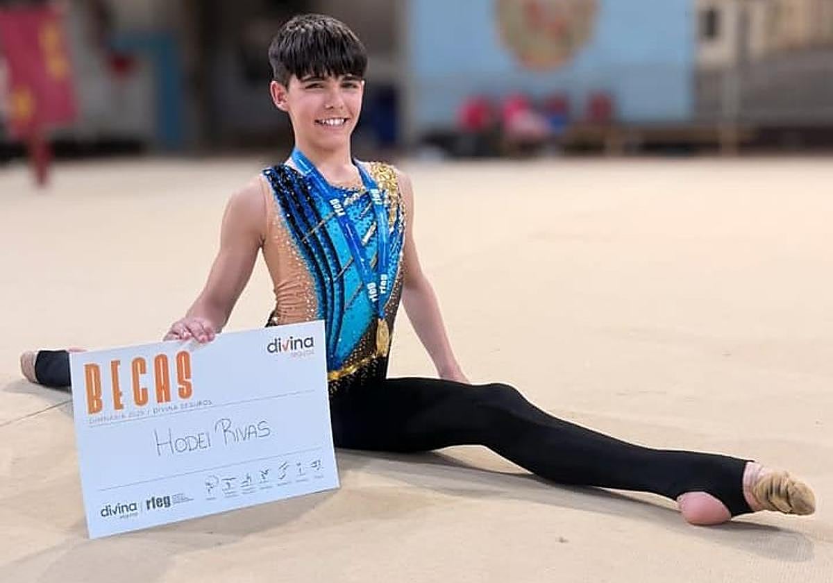 Hodei Rivas con el Oro conseguido en el Campeonato de España.