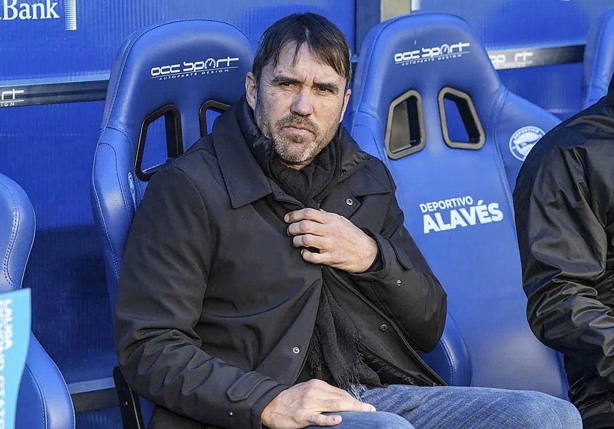 Coudet no se fía de la convulsa situación que vive el Valencia: «De ninguna manera pensaría que viene desenfocado»