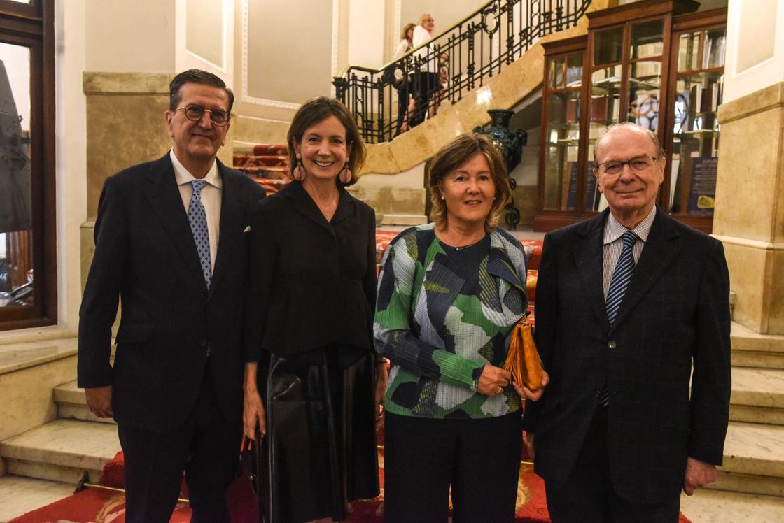 Enrique de Ybarra, Paula Varona, Carmen Iztueta e Ibon Areso.