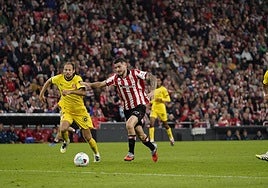 Sancet tira un penalti frente el Girona en La Catedral
