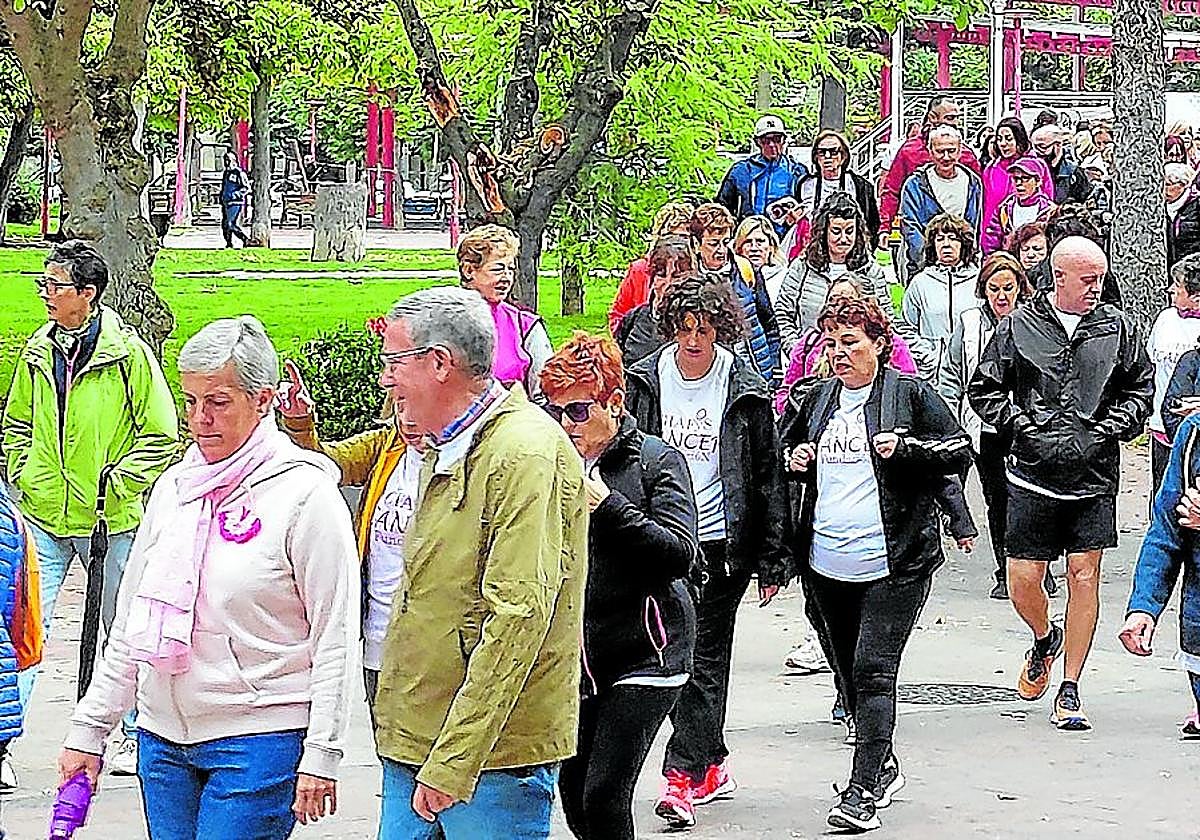 El paseo se inicó y acabó en el Antonio Machado.