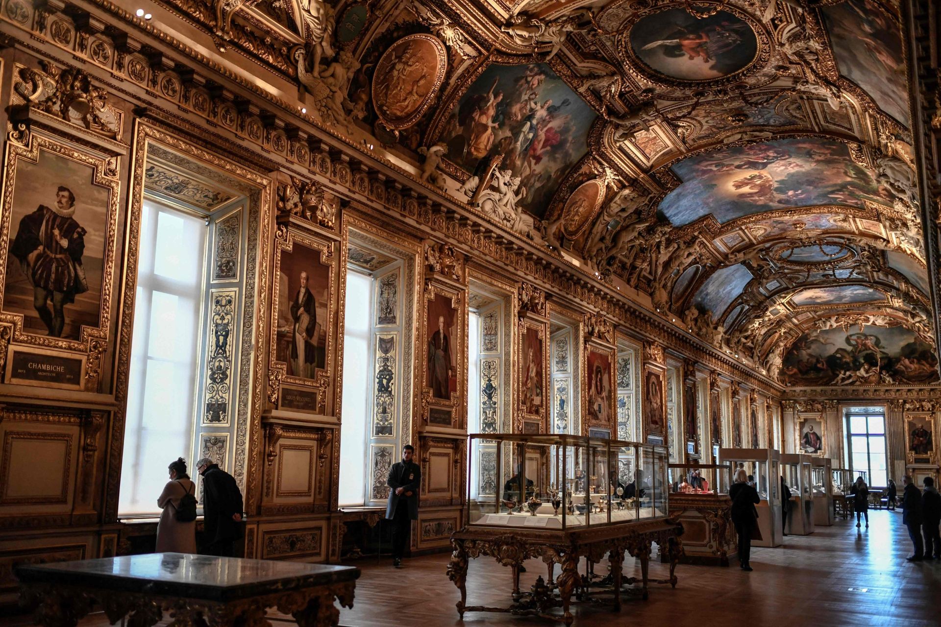 La galería Apolo del Louvre, donde se cometió el robo.
