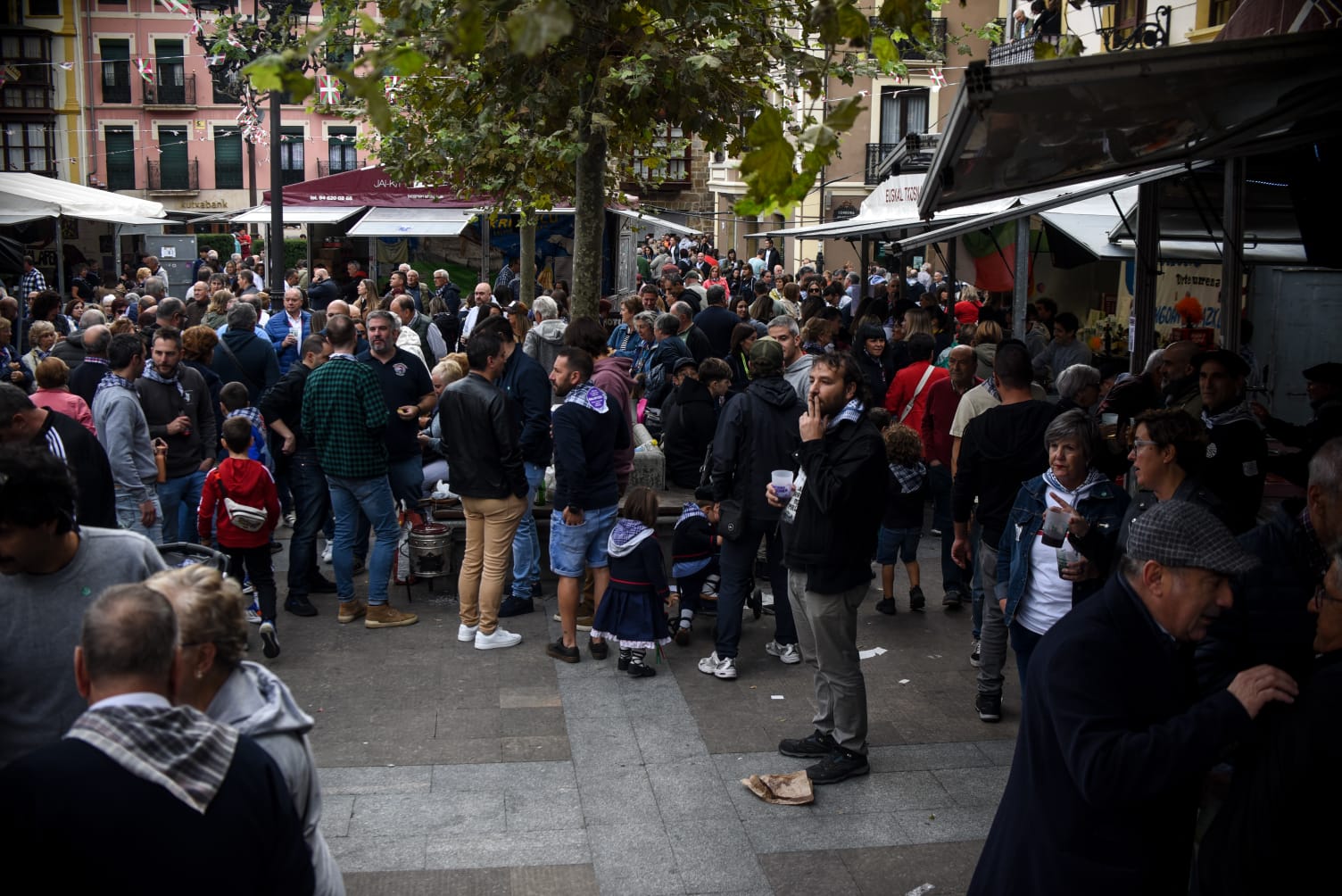Las putxeras invaden a todo tren Balmaseda, en imágenes