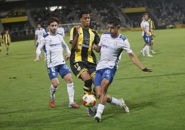 Un momento del Barakaldo-Tenerife.