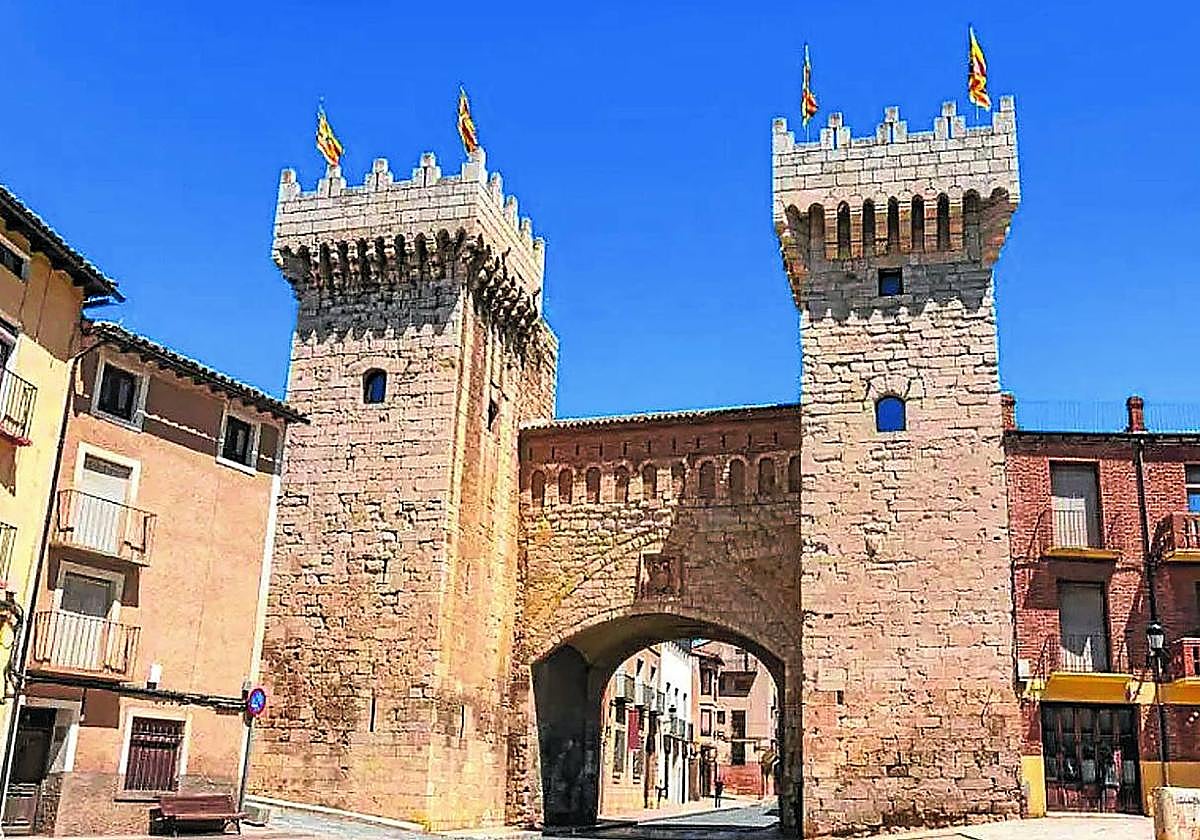 La Puerta Baja es una de las entradas más monumentales a la villa zaragozana de Daroca.