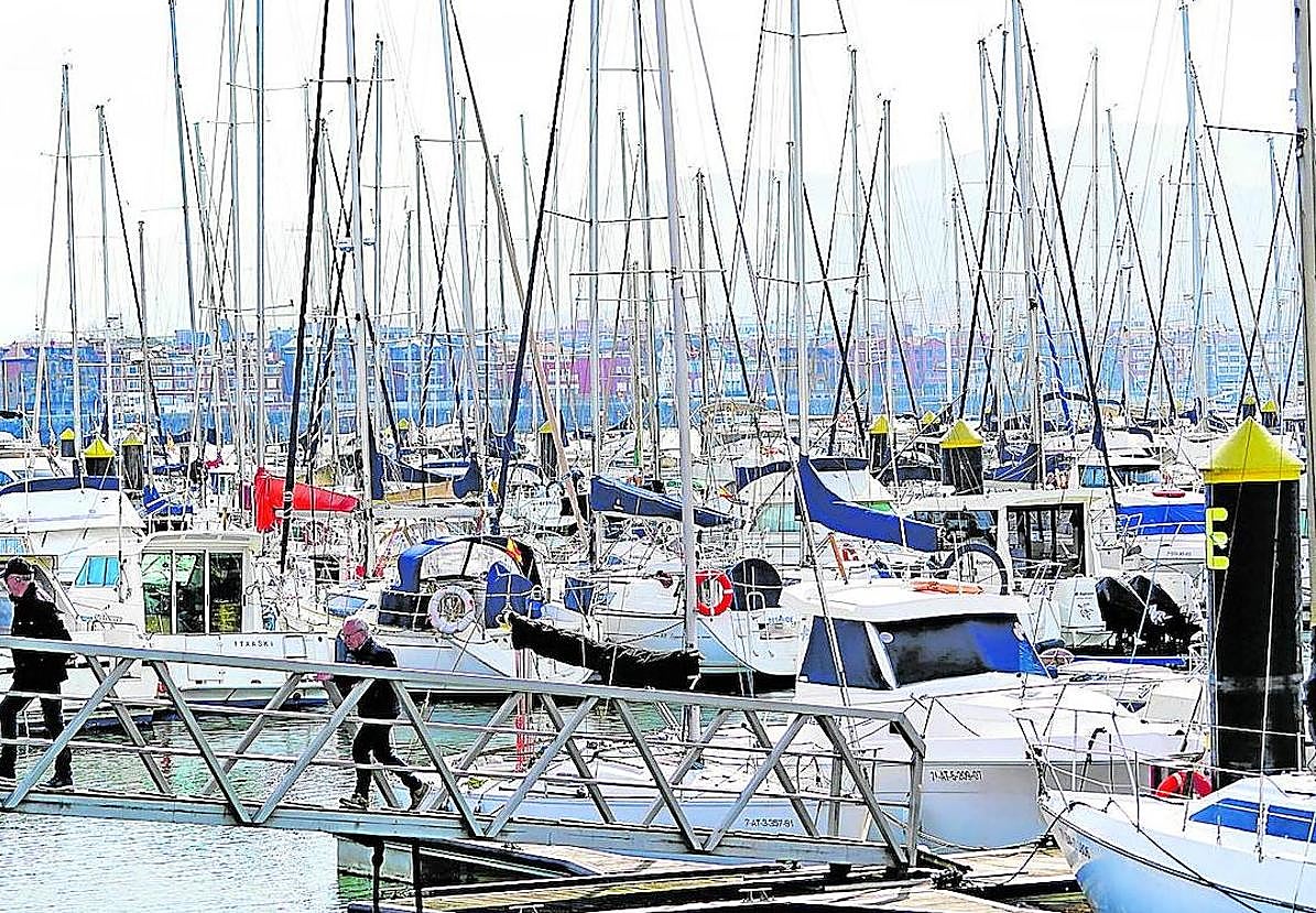 La concesionaria culpa a los amarristas de su marcha
