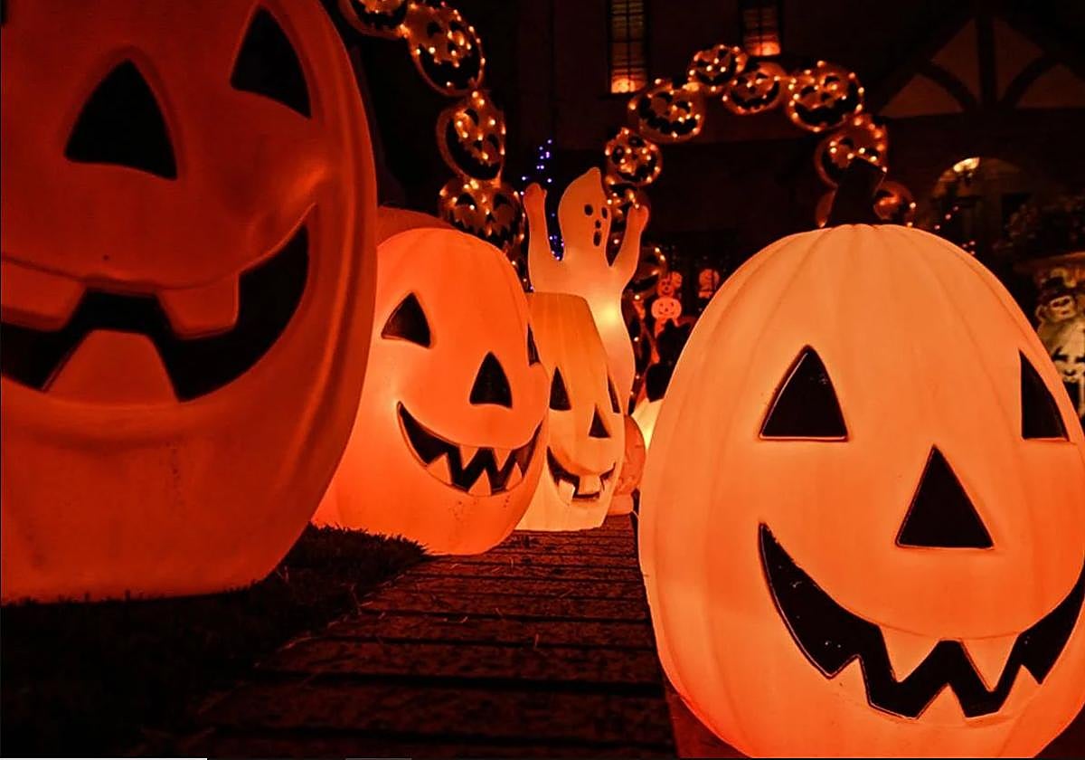 Baile, kalejira, talleres de maquillaje y DJ para disfrutar la noche de Halloween en Portugalete