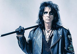 Alice Cooper, que fue el gran reclamo del Azkena en 2009, regresa a Vitoria en junio del próximo año.