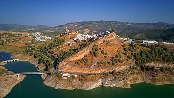 Iznájar, el pueblo de los miradores