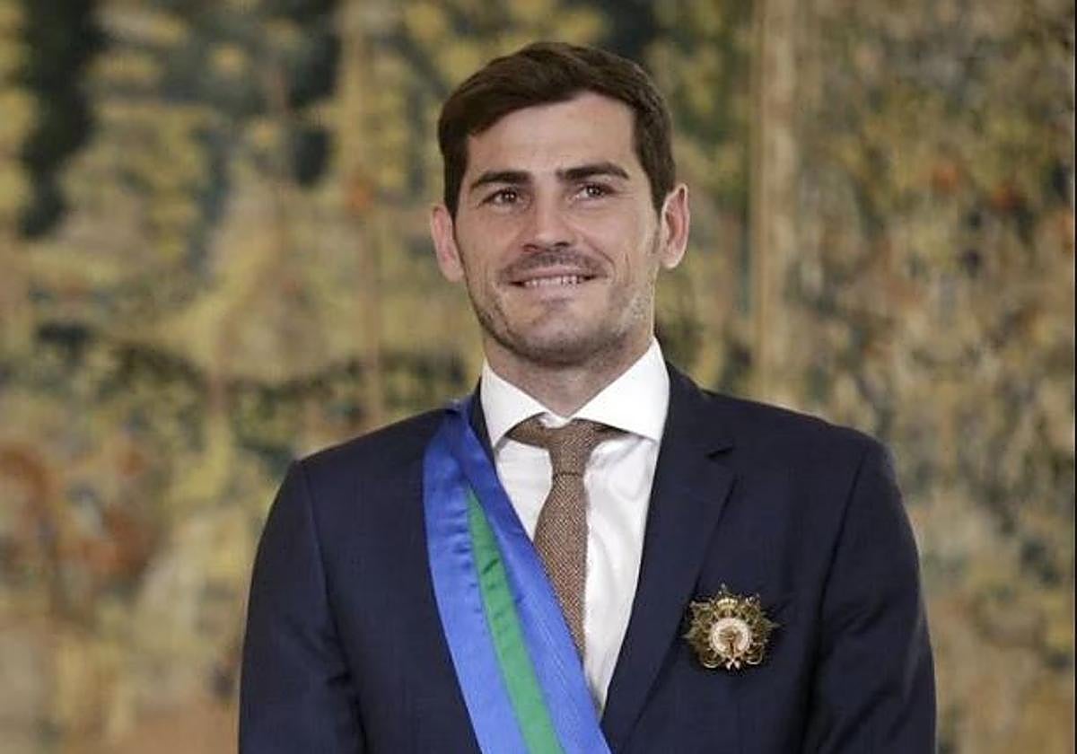 Iker Casillas pasa el mal trago del robo de sus relojes con una amiga muy conocida en Onlyfans