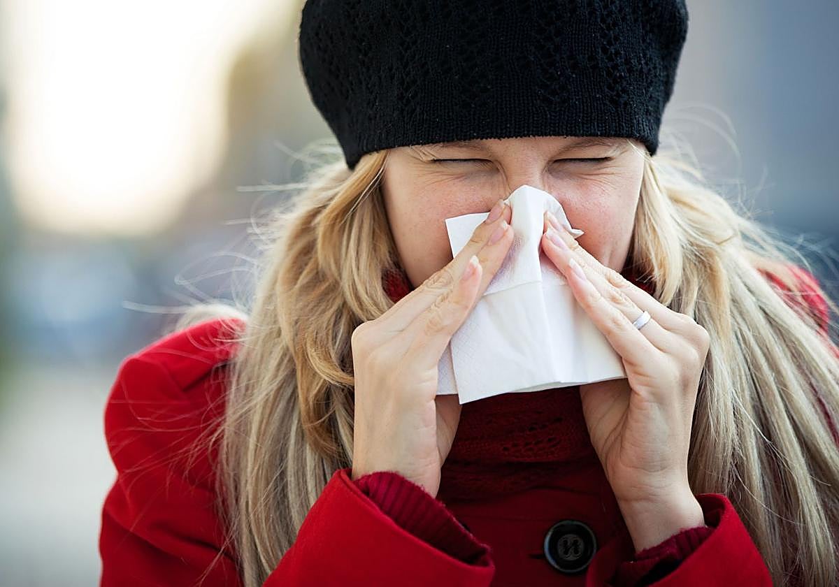 ¿Cómo es la gripe que «viene fuerte»? Estos son los síntomas que ya han detectado los virólogos