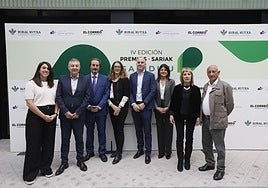 Itxaso Salaberria, Mikel Pulgarin, Carlos Abuin, Iratxe Sainz, Javier Martínez, Amaia Ruiz, Bego Inchaustegui y Rubén Las Hayas.