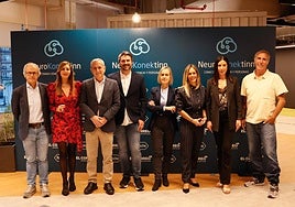 Carlos Matute, Marta Fernández, Alfredo Rodríguez Antigüedad, Koldo Berganzo, Mar Mendibe, Larraitz Cuéllar Etxabe, Yolanda Zorrozua y Aketza Sánchez.