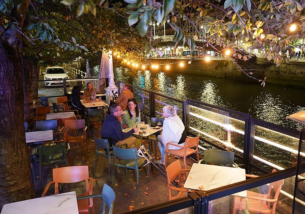 Una de las terrazas de Marzana.