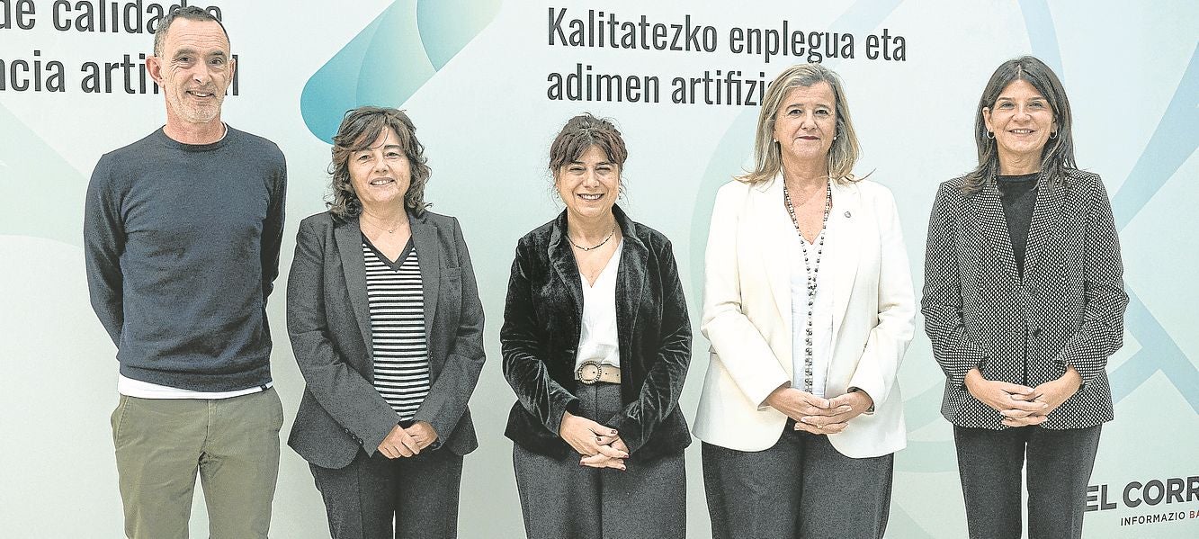 Juanjo López, Trinidad L. Vicente, Susana González, Teresa Laespada y Amaia Ruiz.