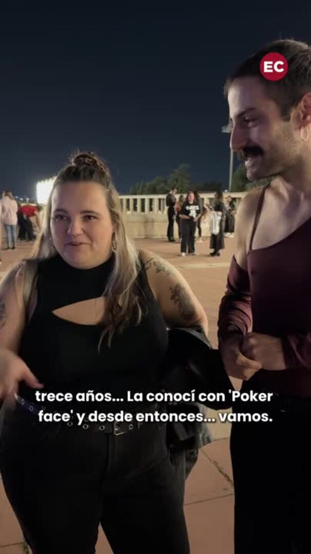 Fans vizcaínos disfrutan del concierto de Lady Gaga en Barcelona: "Vive en una performance constante"