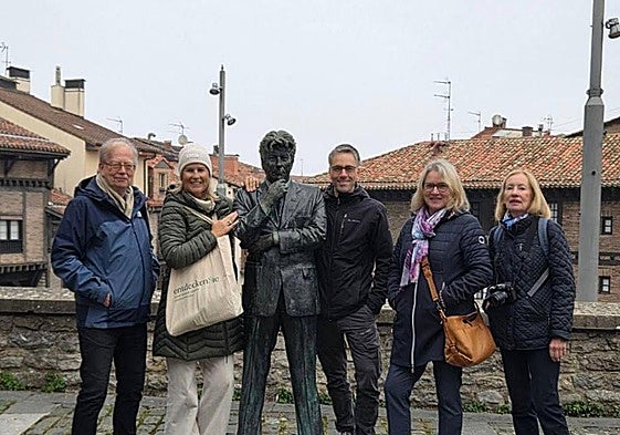 Periodistas alemanes descubren los encantos turísticos de Vitoria y Álava