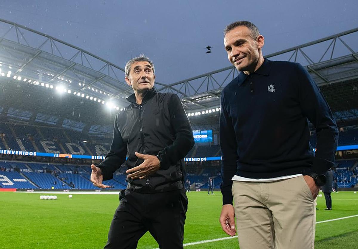 Ernesto Valverde y Sergio Francisco se han conversado antes del partido.
