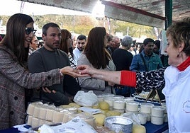 Una de las productoras de la feria de La Arboleda.