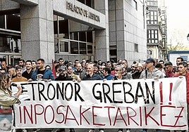 Los trabajadores de Petronor están en huelga indefinida desde el 25 de septiembre