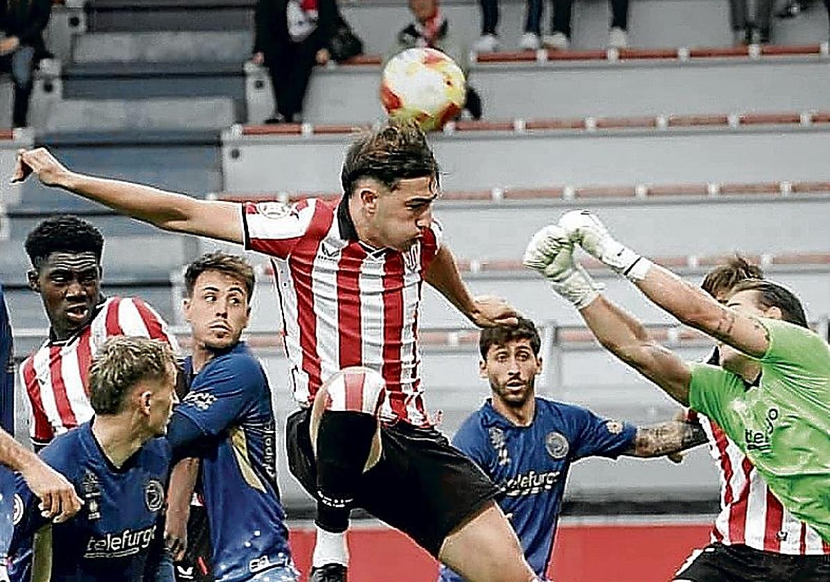 El partido de Lezama entre el filial y Unionistas terminó sin goles.