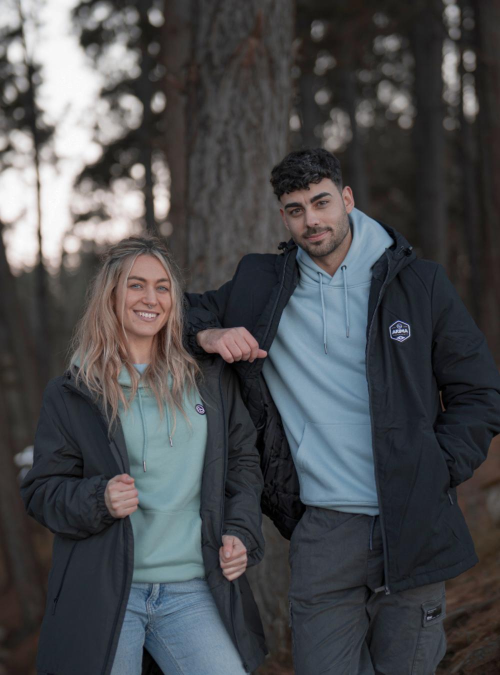 Unai, el joven de Elorrio que soñó con crear una marca y hoy la vende en su propia tienda
