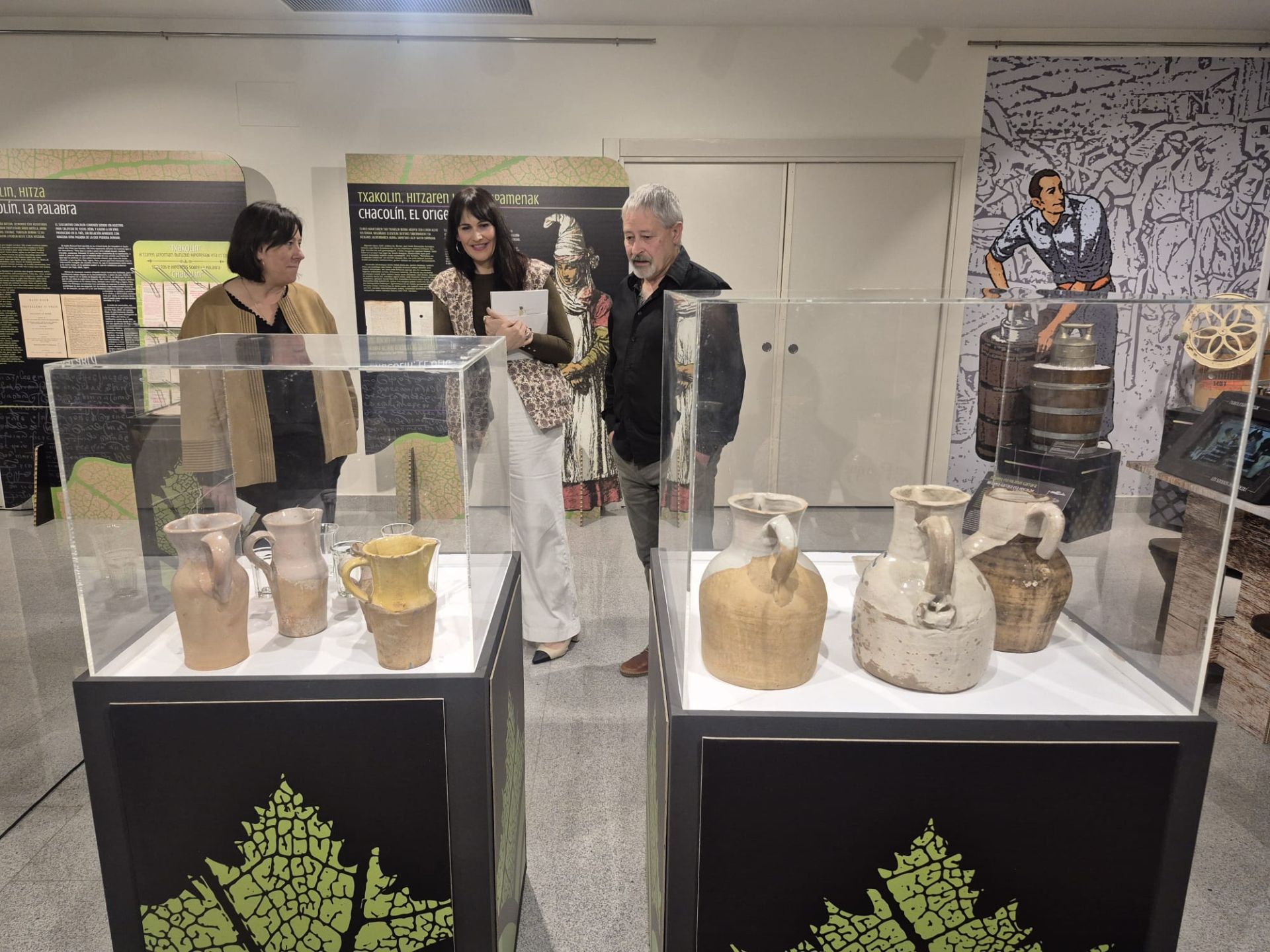 Exposición del Chacolín en Bakio