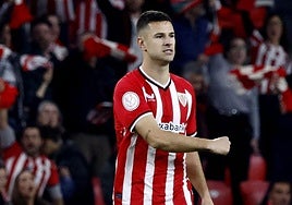 Valverde se queda sin nueves: Unai Gómez fue la solución de emergencia ante la baja de Guruzeta por gripe