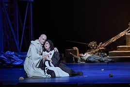 Escena del montaje de 'La forza del destino' que se ha visto en la temporada de la ABAO.