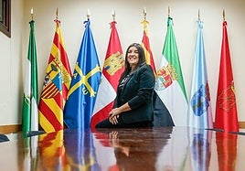 Mónica Calvo nació en Vitoria pero es de padres gallegos y desde adolescente ha estado vinculada a las casas regionales.