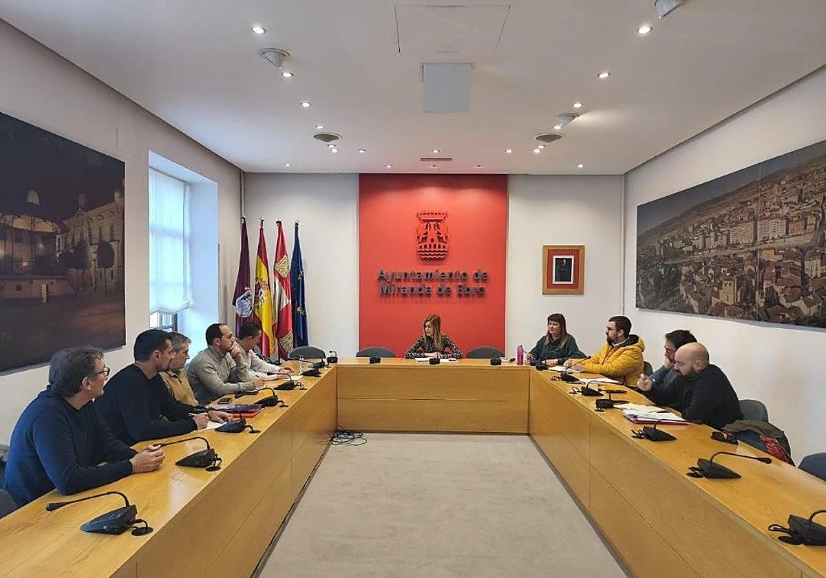 Momento de la reunión mantenida en el Ayuntamiento.