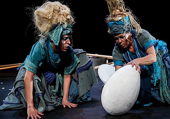 El espectáculo 'Nomadak' de Teatro Paraíso es uno de los que se representará este curso.