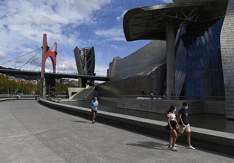Roba la entrada del Athletic a un turista con esclerosis con la técnica del mataleón