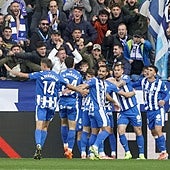Los albiazules celebran un gol ante el Espanyol.