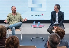 Luis López y Pablo Martínez Zarracina, en un momento del encuentro.